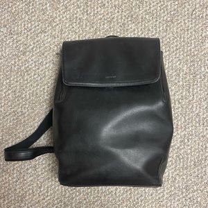 Matt & Nat vegan leather Backpack black great condition cruelty free fits laptop